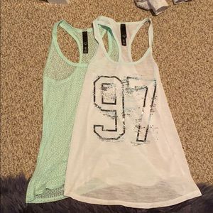 Aeropostale tank top set